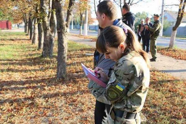 В Славянске полиция задержала местного жителя, забившего до смерти приятельницу-собутыльницу В Славянске полиция задержала местного жителя, забившего до смерти приятельницу-собутыльницу