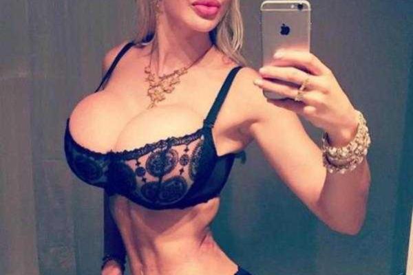 Модель Пикси Фокс продолжает шокирующие эксперименты с внешностью, чтобы стать похожей на куклу