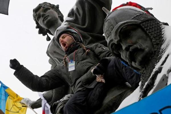 В Украине отмечают День достоинства и свободы