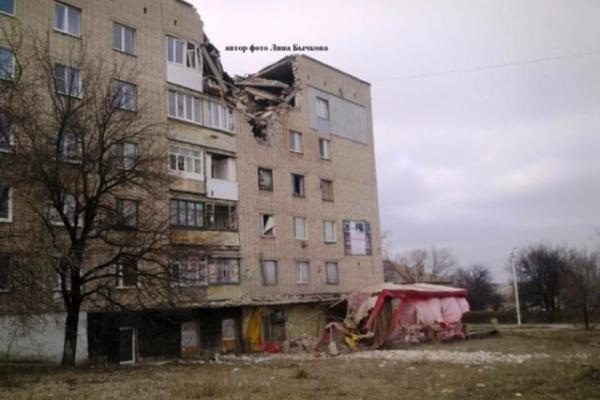 В сеть попали снимки разрушений в оккупированном Первомайске В сеть попали снимки разрушений в оккупированном Первомайске
