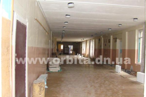 Прифронтовая Авдеевка сегодня: как живет город и о чем мечтают местные дети