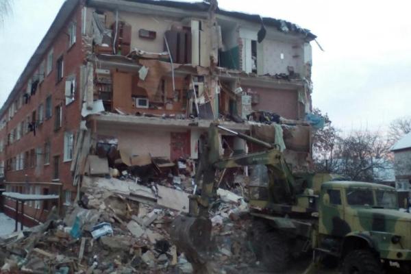 В Чернигове завершены поисково-спасательные работы: в сети появились фото обвалившегося жилого дома В Чернигове завершены поисково-спасательные работы: в сети появились фото обвалившегося жилого дома