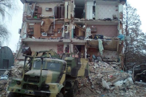 В Чернигове завершены поисково-спасательные работы: в сети появились фото обвалившегося жилого дома В Чернигове завершены поисково-спасательные работы: в сети появились фото обвалившегося жилого дома