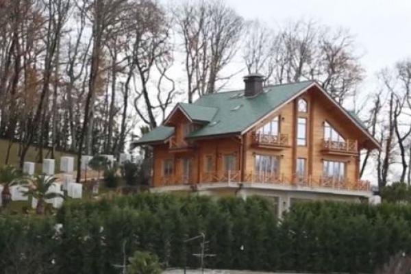 Янукович может проживать сейчас в элитном районе Сочи - СМИ