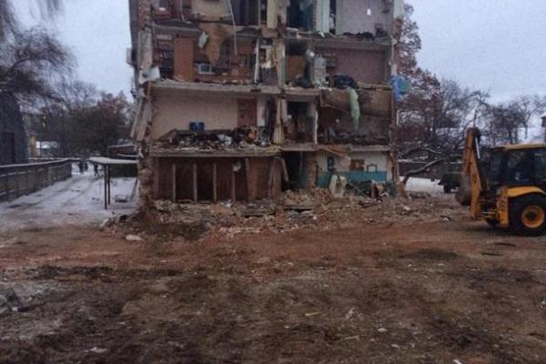 В Чернигове завершены поисково-спасательные работы: в сети появились фото обвалившегося жилого дома В Чернигове завершены поисково-спасательные работы: в сети появились фото обвалившегося жилого дома