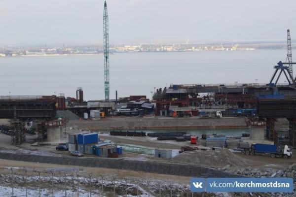 В сеть попали новые снимки строительства Керченского моста В сеть попали новые снимки строительства Керченского моста