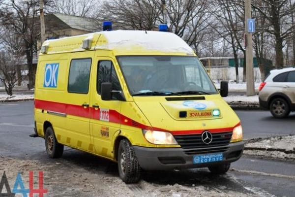 Силовики "МГБ ДНР" передали украинской стороне двух пленных женщин