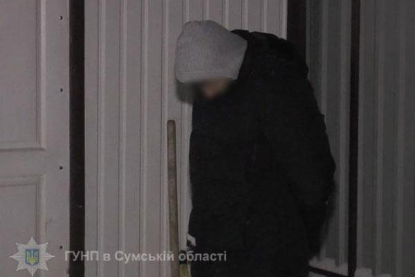 В Сумах вооруженные подростки пытались ограбить склад конфиската В Сумах вооруженные подростки пытались ограбить склад конфиската