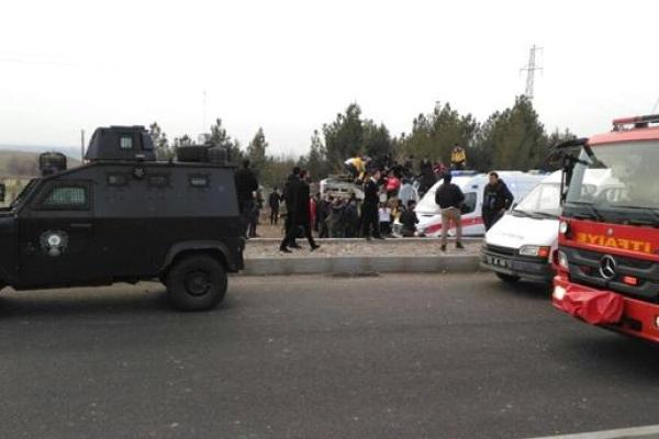 Во время взрыва в Турции погибло трое полицейских