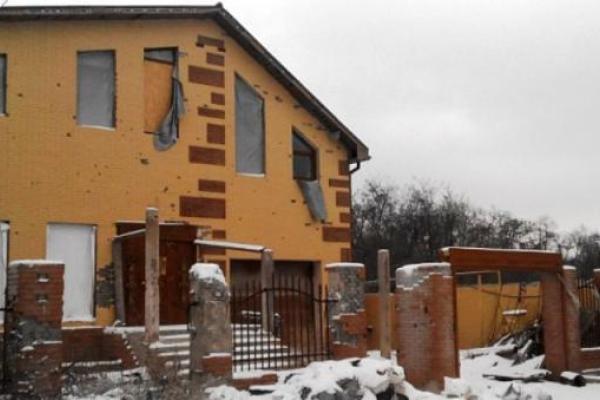 Во что превращается красавец Донецк: фото жутких разрушений в Куйбышевском районе города Во что превращается красавец Донецк: фото жутких разрушений в Куйбышевском районе города