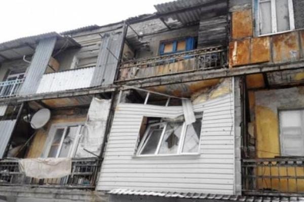 Во что превращается красавец Донецк: фото жутких разрушений в Куйбышевском районе города Во что превращается красавец Донецк: фото жутких разрушений в Куйбышевском районе города