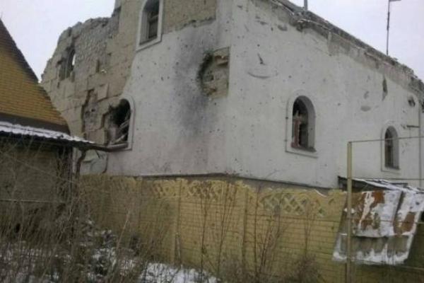 В сети появились снимки из прифронтового поселка Пески: остатки былой роскоши В сети появились снимки из прифронтового поселка Пески: остатки былой роскоши