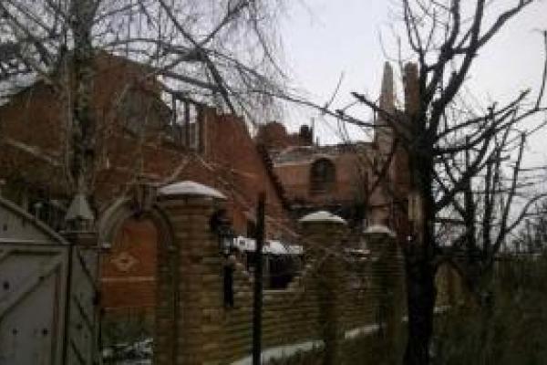 В сети появились снимки из прифронтового поселка Пески: остатки былой роскоши В сети появились снимки из прифронтового поселка Пески: остатки былой роскоши