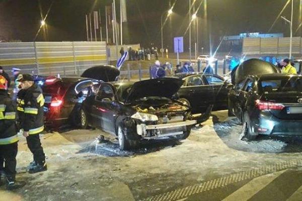 В Польше кортеж министра обороны попал в аварию: 3 человека пострадали