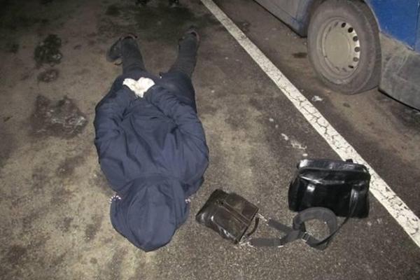 В Киеве по "горячим следам" задержан грабитель-"гастролер" В Киеве по "горячим следам" задержан грабитель-"гастролер"