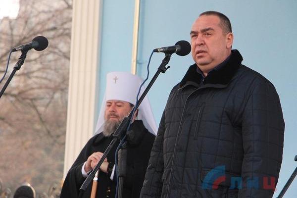 Глава "ЛНР" Плотницкий надеется на прекращение войны в Донбассе в 2017 году Глава "ЛНР" Плотницкий надеется на прекращение войны в Донбассе в 2017 году