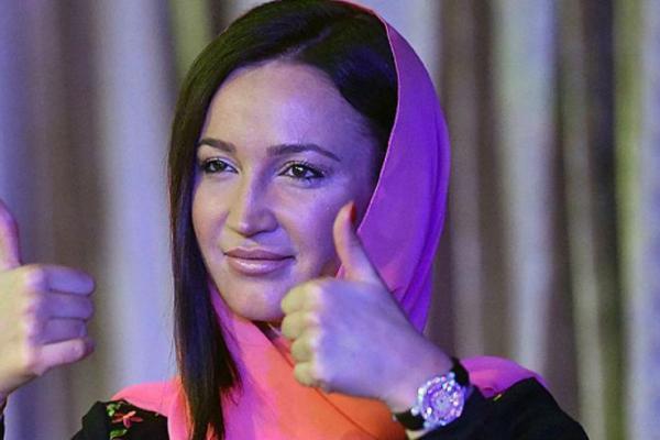 Телеведущая Ольга Бузова в Чечне продолжает отмечать день рождения