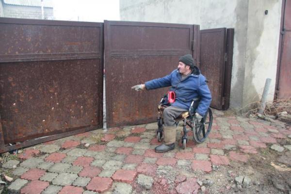 Жуткие последствия обстрелов прифронтовой Авдеевки: появились новые фото