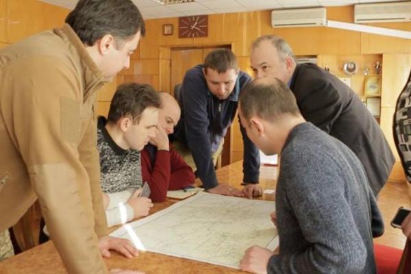 Участники блокады проверили работу Углегорской ТЭС: станция работает, угля более чем на 3 месяца Участники блокады проверили работу Углегорской ТЭС: станция работает, угля более чем на 3 месяца