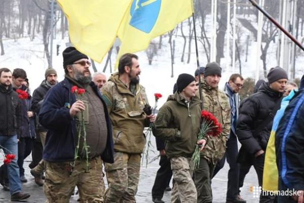 В Киеве состоялся марш памяти героев Небесной сотни и народное вече В Киеве состоялся марш памяти героев Небесной сотни и народное вече