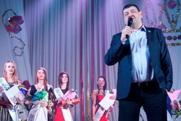 В оккупированной Горловке провели конкурс красоты "Мисс Горловка-2017"