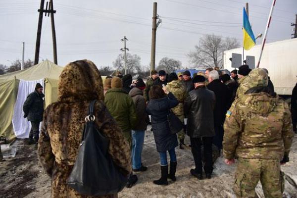 Товарная блокада Донбасса: за обстановкой и развитием событий следит полиция Товарная блокада Донбасса: за обстановкой и развитием событий следит полиция