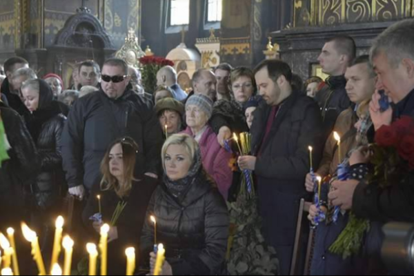 В Киеве прошла церемония прощания с убитым Денисом Вороненковым. В СМИ появились фото В Киеве прошла церемония прощания с убитым Денисом Вороненковым. В СМИ появились фото