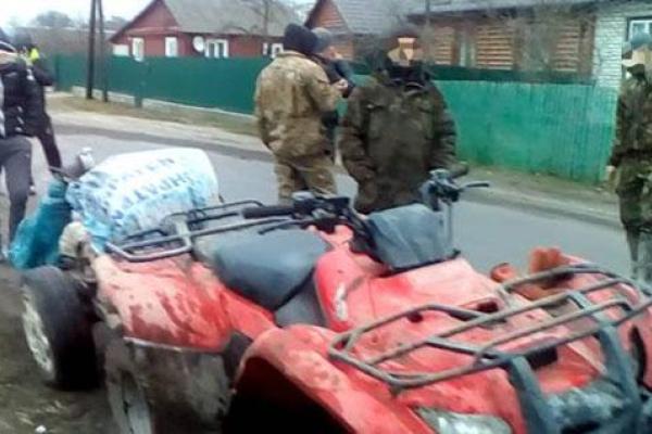 На Ровенщине разъяренная толпа местных жителей угрожала полицейским физической расправой