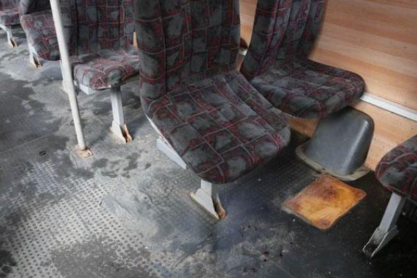 В Славянске "Lanos" столкнулся с маршруткой: 9 пассажиров пострадали В Славянске "Lanos" столкнулся с маршруткой: 9 пассажиров пострадали