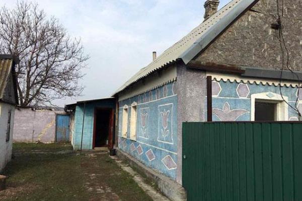 На Донетчине пожар унес жизни трех человек, среди них - 3-летний ребенок На Донетчине пожар унес жизни трех человек, среди них - 3-летний ребенок