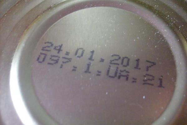 Как "братская" Россия утилизирует на Донбассе просроченные продукты – блогер Как "братская" Россия утилизирует на Донбассе просроченные продукты – блогер