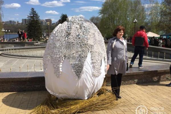 Как в оккупированном Донецке отметили Пасху. Фоторепортаж Как в оккупированном Донецке отметили Пасху. Фоторепортаж