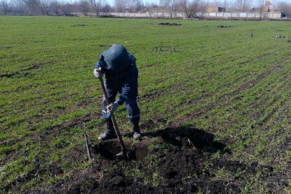 В Харьковской области от взрывоопасных предметов очищена территория Балаклеи и 9 населенных пунктов В Харьковской области от взрывоопасных предметов очищена территория Балаклеи и 9 населенных пунктов