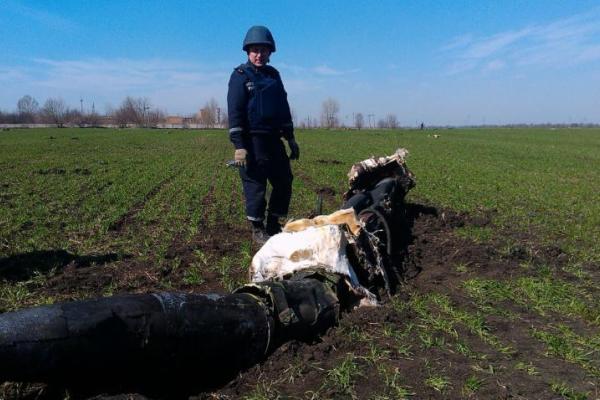В Харьковской области от взрывоопасных предметов очищена территория Балаклеи и 9 населенных пунктов В Харьковской области от взрывоопасных предметов очищена территория Балаклеи и 9 населенных пунктов