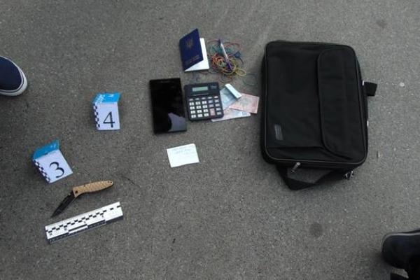 В Киеве со стрельбой задержали группу автоворов-иностранцев В Киеве со стрельбой задержали группу автоворов-иностранцев