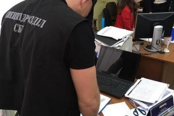 В Одессе СБУ задержала чиновников-вымогателей В Одессе СБУ задержала чиновников-вымогателей