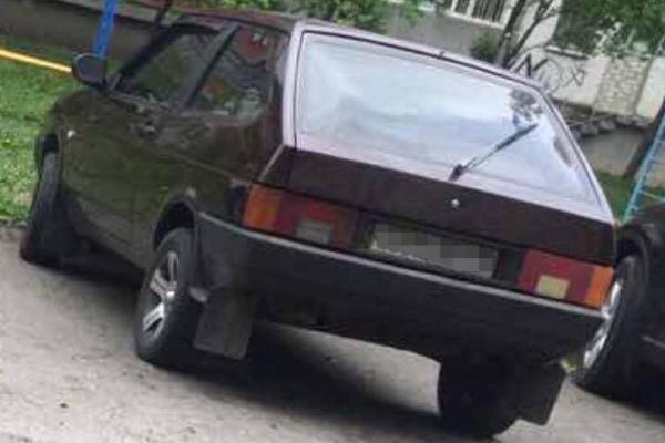 В Харькове сотрудники УГРО в ходе спецоперации задержали группу похитителей авто