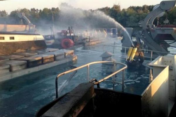 В Одесской области спасатели ликвидировали пожар на грузовом судне