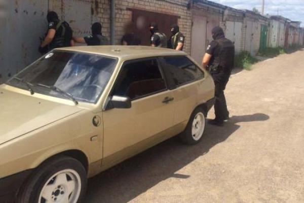 В Черкасской области задержаны преступники, похитившие человека В Черкасской области задержаны преступники, похитившие человека