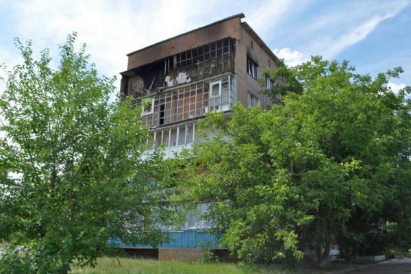 Последствия обстрелов жилых кварталов Красногоровки: опубликованы фото разрушений Последствия обстрелов жилых кварталов Красногоровки: опубликованы фото разрушений