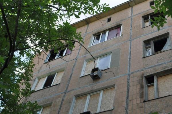 Последствия обстрелов жилых кварталов Красногоровки: опубликованы фото разрушений Последствия обстрелов жилых кварталов Красногоровки: опубликованы фото разрушений