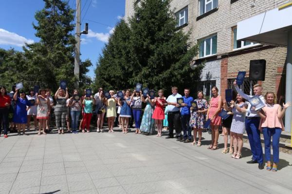 В ЛНУ имени Тараса Шевченко состоялось торжественное вручение дипломов выпускникам В ЛНУ имени Тараса Шевченко состоялось торжественное вручение дипломов выпускникам