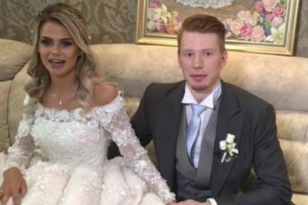 Кристина Орбакайте разместила в Instagram видео со свадебной церемонии старшего сына Кристина Орбакайте разместила в Instagram видео со свадебной церемонии старшего сына