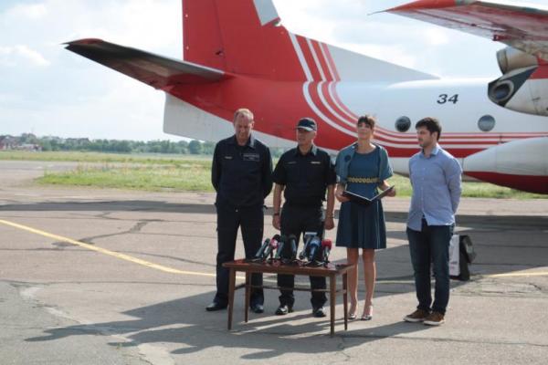 Из Черногории вернулись авиаторы ГСЧС, помогавшие в тушении масштабных лесных пожаров Из Черногории вернулись авиаторы ГСЧС, помогавшие в тушении масштабных лесных пожаров