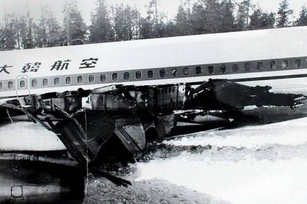 Российский военный журналист рассказал о сбитом во времена СССР южнокорейском "Боинге 707"
