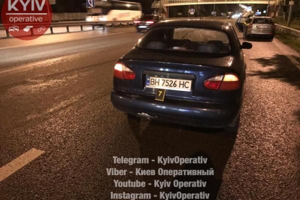 Смертельное ДТП в Киеве: под колесами "Daewoo" погибла женщина Смертельное ДТП в Киеве: под колесами "Daewoo" погибла женщина