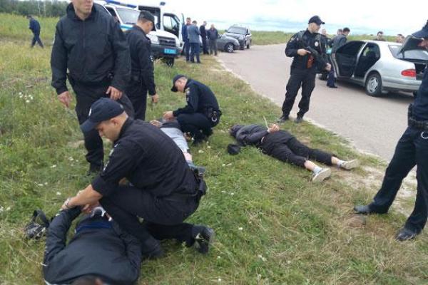 В Черниговской области задержана группа дерзких автоугонщиков В Черниговской области задержана группа дерзких автоугонщиков