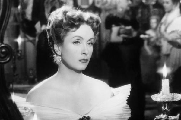 Ушла из жизни легендарная французская актриса и певица Даниэль Дарье Ушла из жизни легендарная французская актриса и певица Даниэль Дарье