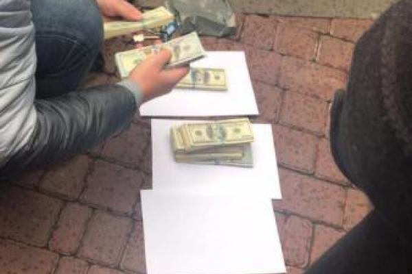Сотрудники ГПУ провели в Одесской области "зачистку" в рядах чиновников-коррупционеров Сотрудники ГПУ провели в Одесской области "зачистку" в рядах чиновников-коррупционеров