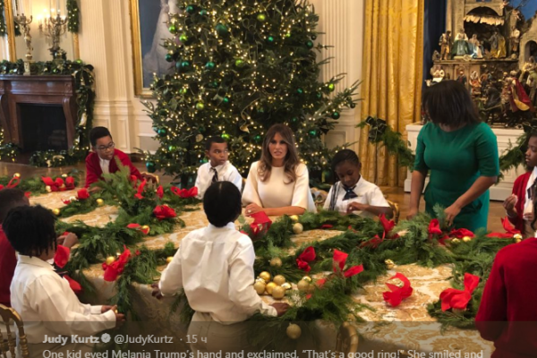 Первая леди США Мелания Трамп украсила Белый дом к Рождеству